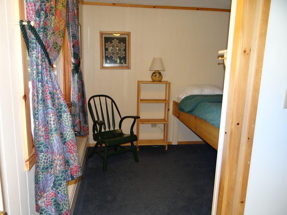 Blue Gentian Lodge At Magic Mountain Londonderry Esterno foto