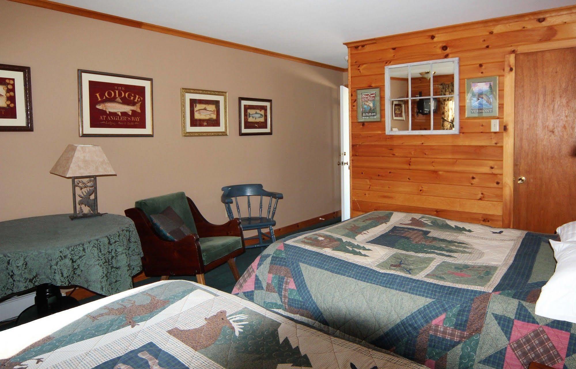 Blue Gentian Lodge At Magic Mountain Londonderry Esterno foto